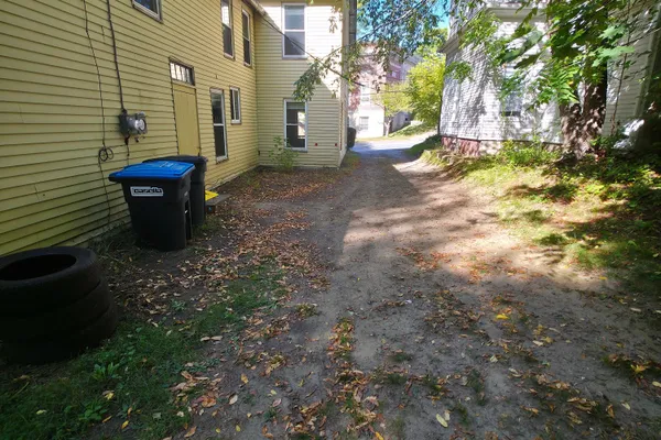 $249,900 | 7 Forest Avenue, Orono, ME 04473