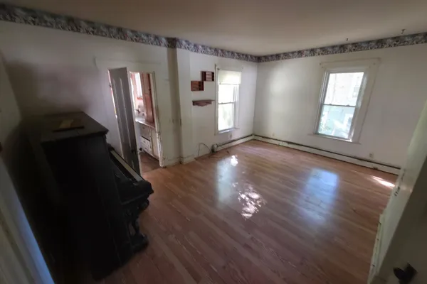 $249,900 | 7 Forest Avenue, Orono, ME 04473