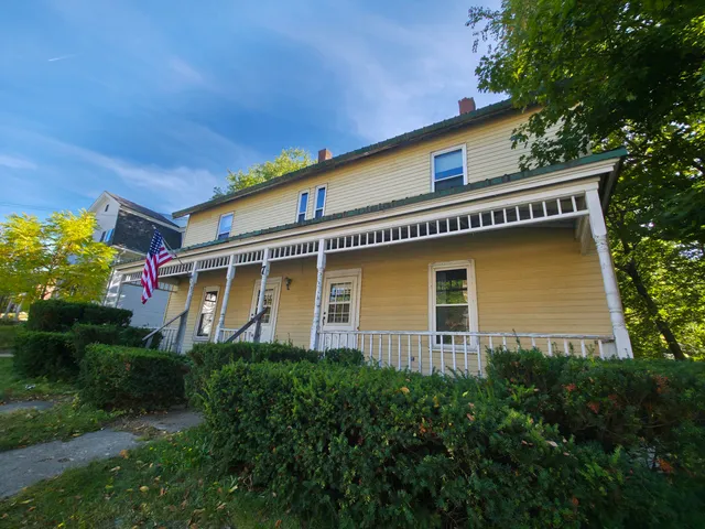 $249,900 | 7 Forest Avenue, Orono, ME 04473