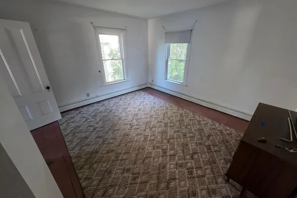 $249,900 | 7 Forest Avenue, Orono, ME 04473