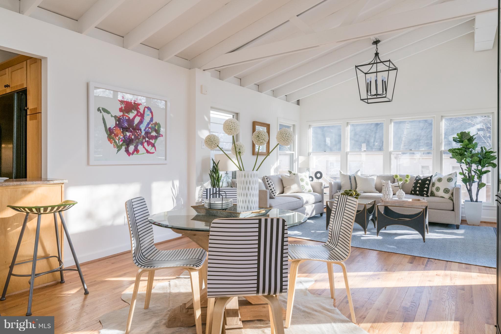 9202 2nd Avenue Silver Spring, MD 20910 - Photo 11 of 30 Family Room