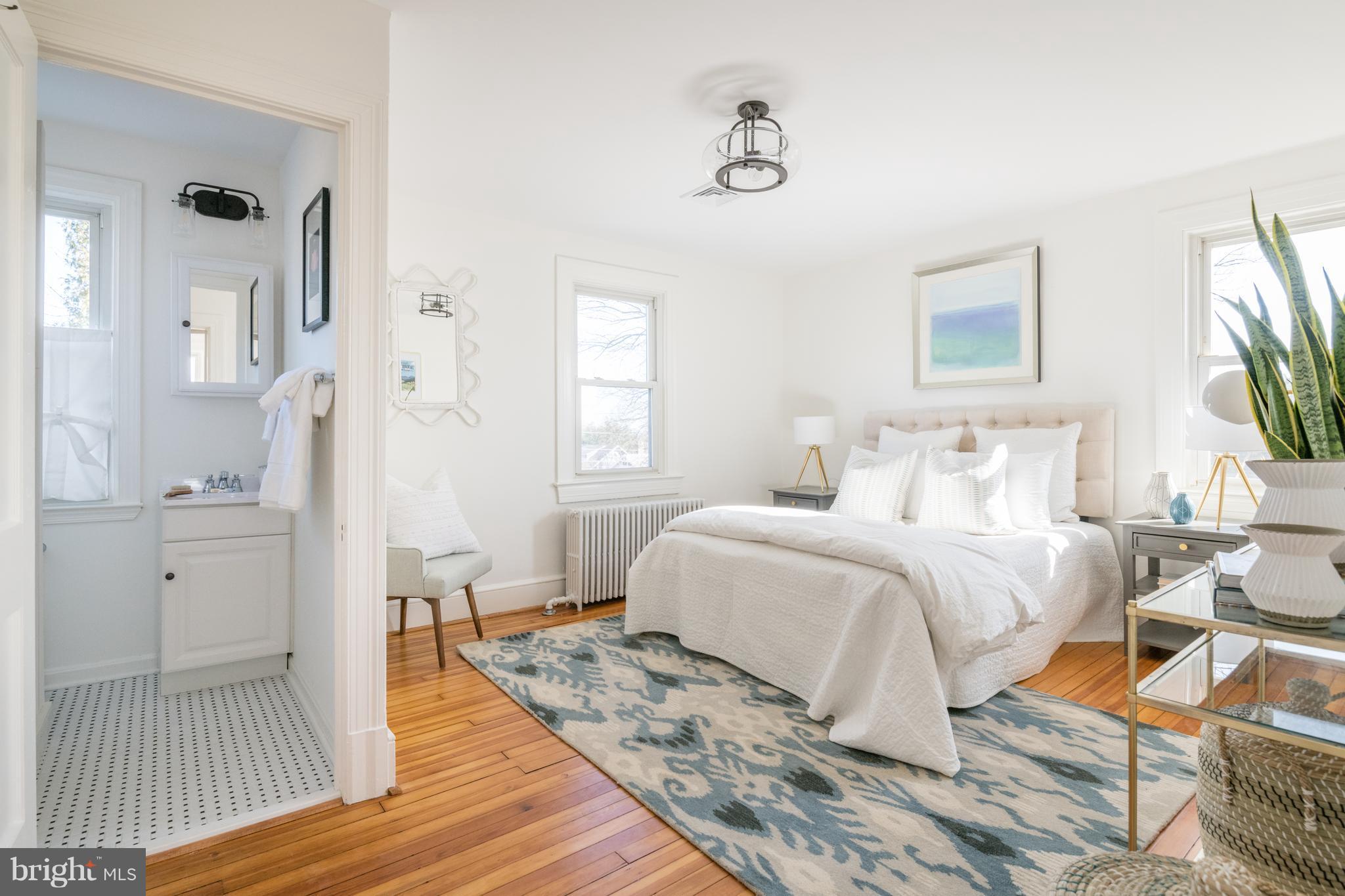 9202 2nd Avenue Silver Spring, MD 20910 - Photo 15 of 30 Bedroom (Master)