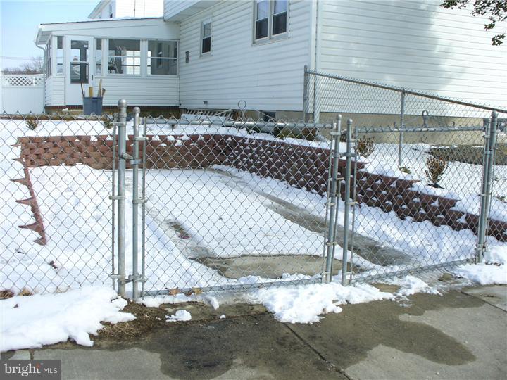 197 Greenwood Avenue Riverside, NJ 08075 - Photo 22 of 25