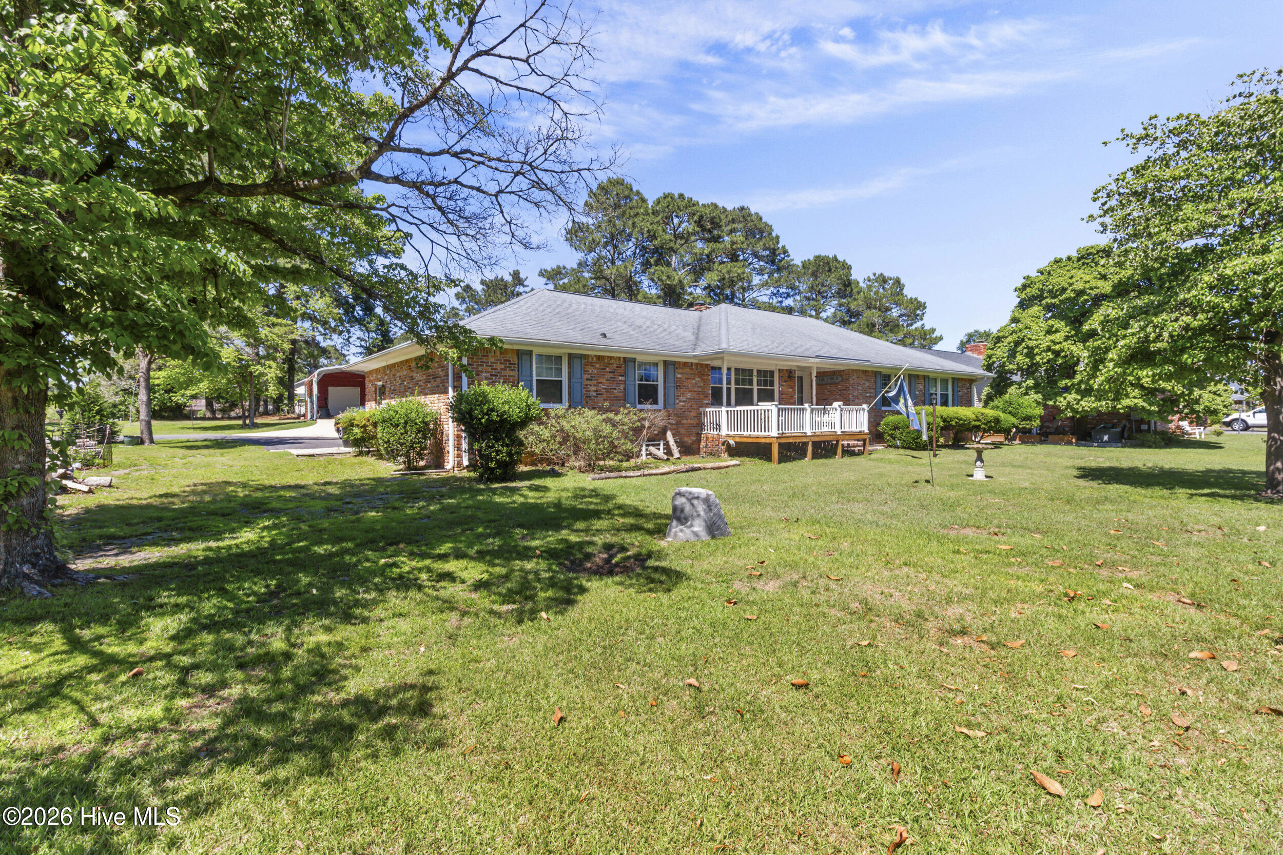 312 Rockledge Road New Bern, NC 28562 - Photo 3 of 44 26_img_5816
