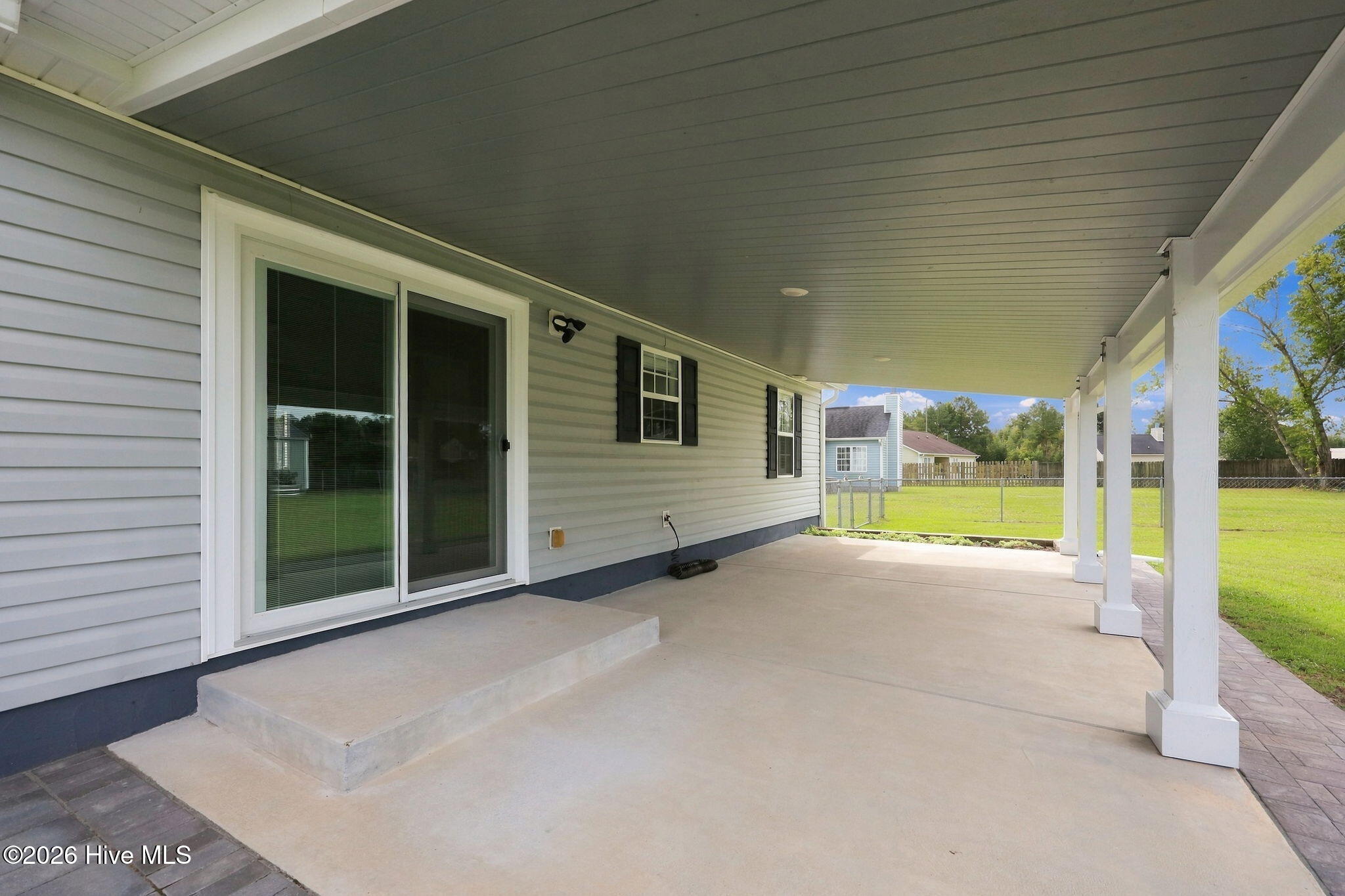 107 Fodder Drive Hubert, NC 28539 - Photo 8 of 61 08_Covered_Patio