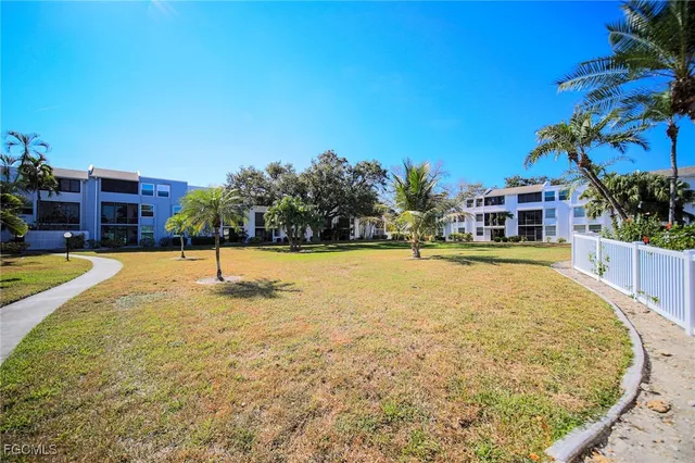 $148,900 | 5959 Winkler Road, Unit 206, Fort Myers, FL 33919