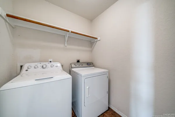 $1,850 | 3125 Muntjac, Schertz, TX 78154
