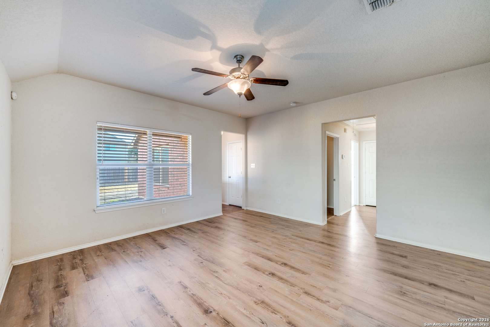 3125 Muntjac Schertz, TX 78154 - Photo 5 of 24