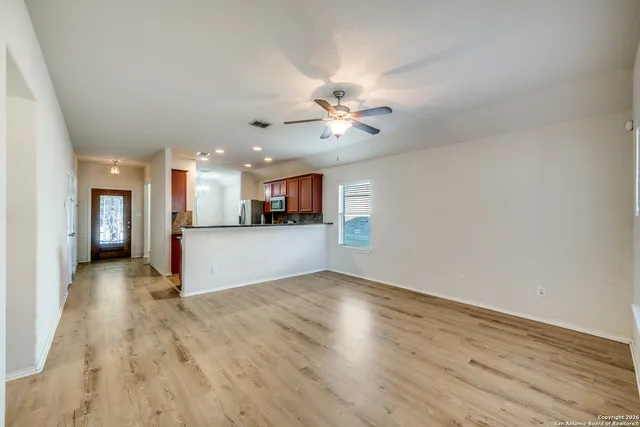 $1,900 | 3125 Muntjac, Schertz, TX 78154