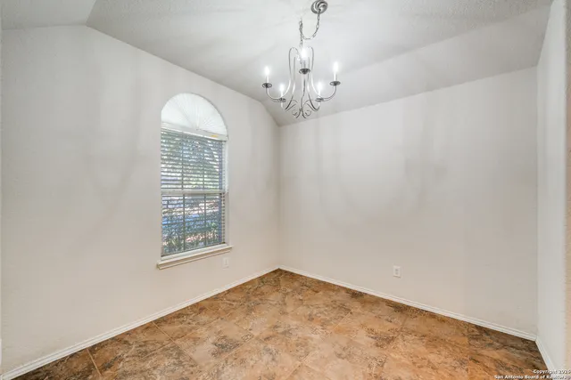 $1,900 | 3125 Muntjac, Schertz, TX 78154