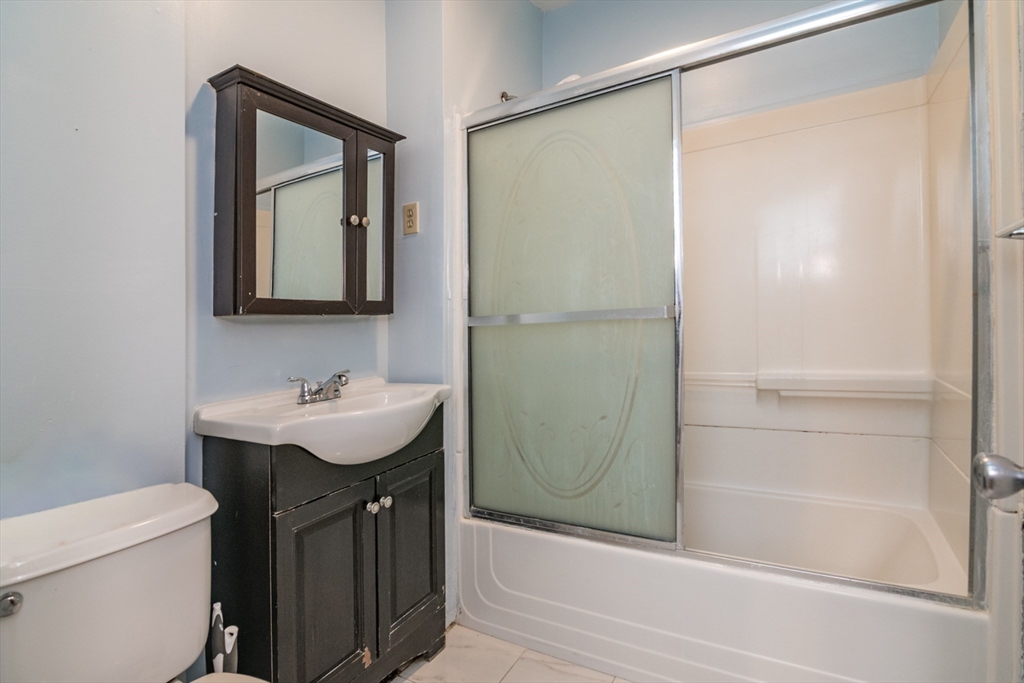 855 Belmont Avenue Springfield, MA 01108 - Photo 19 of 41