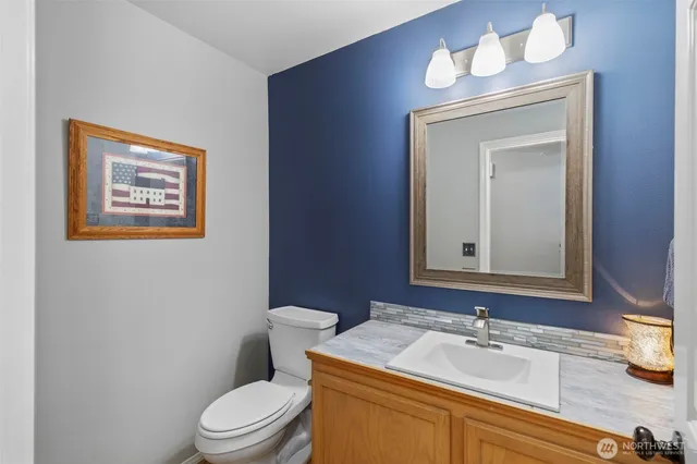 $799,999 | 23568 Brixton Place, Poulsbo, WA 98370