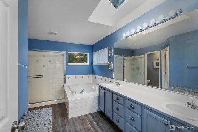 $799,999 | 23568 Brixton Place, Poulsbo, WA 98370