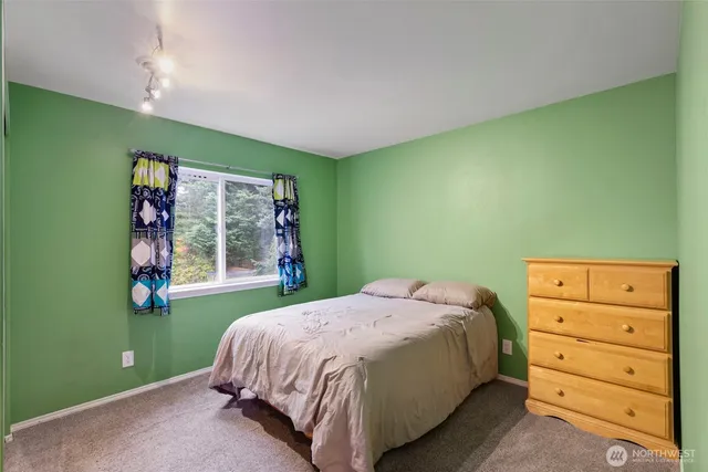 $799,999 | 23568 Brixton Place, Poulsbo, WA 98370