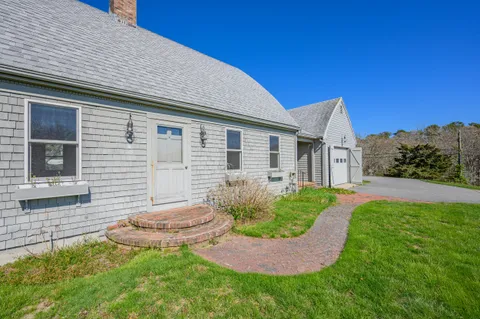 $995,000 | 181 Elliott Road, Centerville, MA 02632