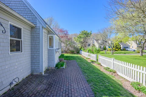 $995,000 | 181 Elliott Road, Centerville, MA 02632