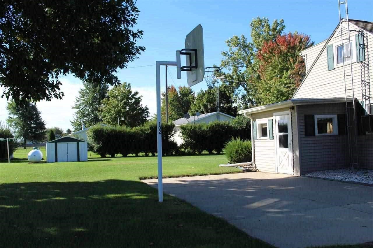102 East Cronk Road Owosso, MI 48867 - Photo 8 of 42 21514479-7.JPG