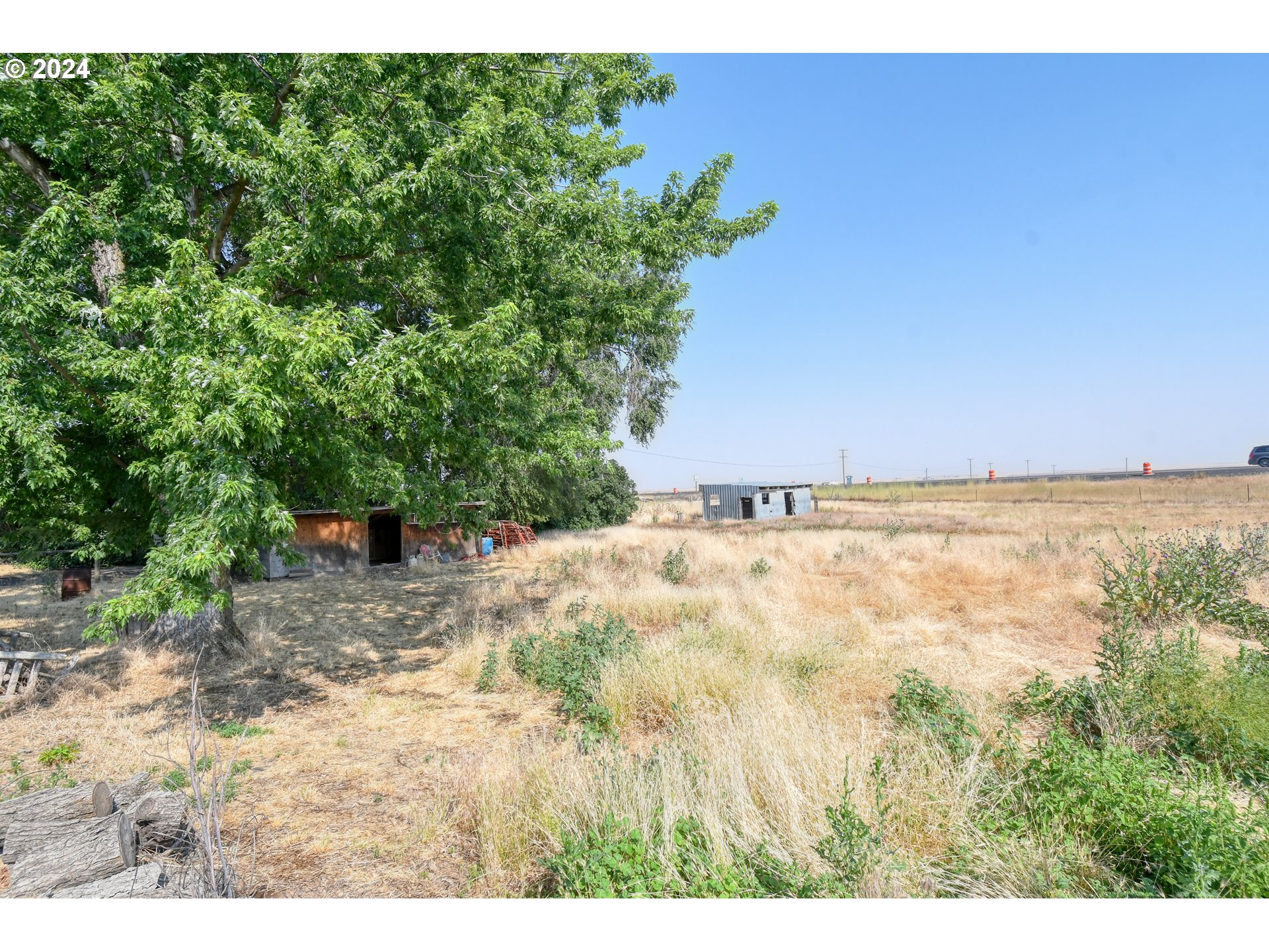 45457 Trail Road Pendleton, OR 97801 - Photo 47 of 48 a view of an outdoor space and a yard