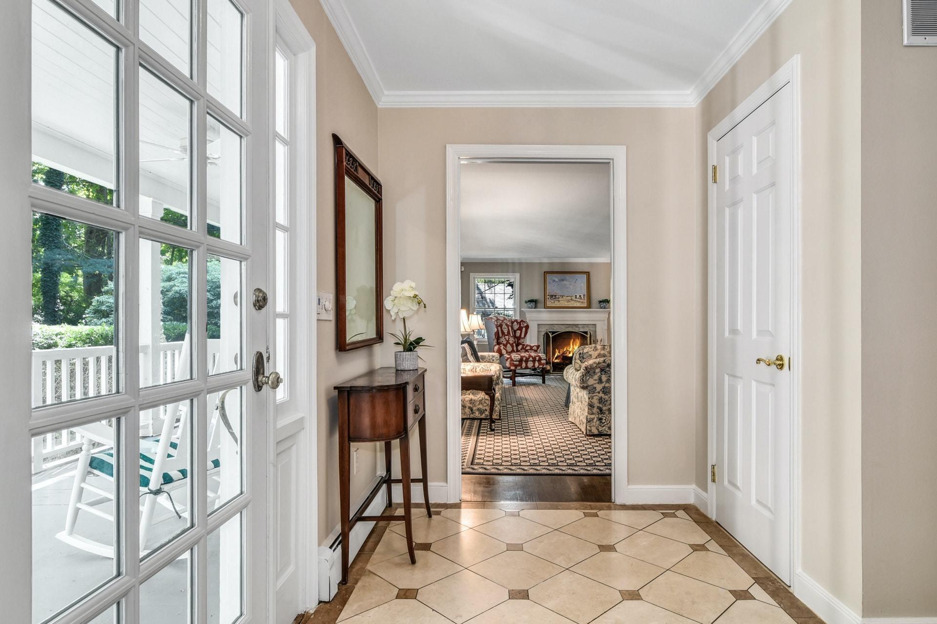 32 Delafield Island Road Darien, CT 06820 - Photo 5 of 34 a view of living room