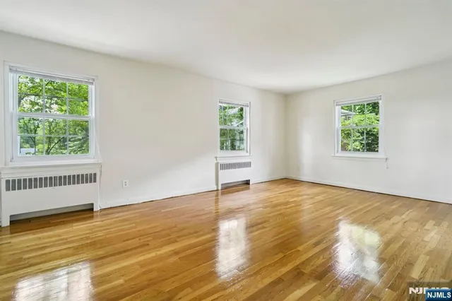 $3,767 | 12 South Mountain Avenue, Unit 18, Montclair, NJ 07042