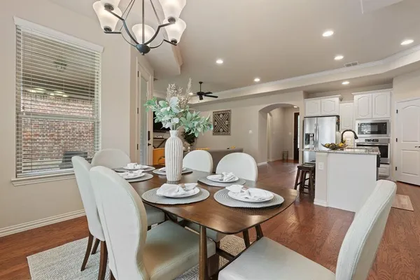 $380,000 | 2802 Esplanade Boulevard, Unit 5802, Mansfield, TX 76063