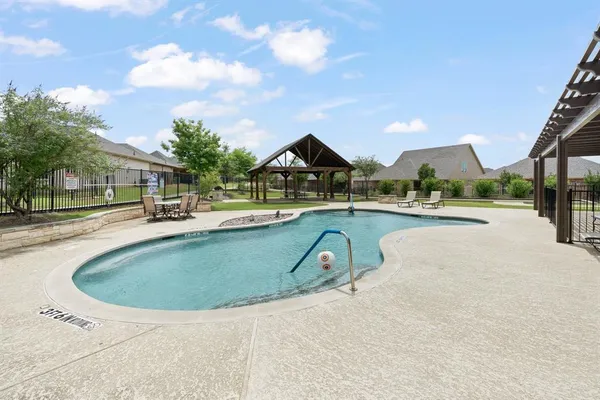 $380,000 | 2802 Esplanade Boulevard, Unit 5802, Mansfield, TX 76063