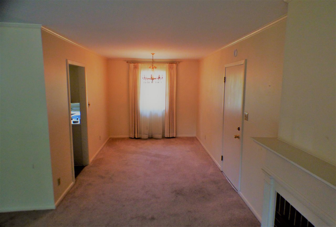 702 Brett Cabel Road Washington, IN 47501 - Photo 4 of 35 Gallery Image 4