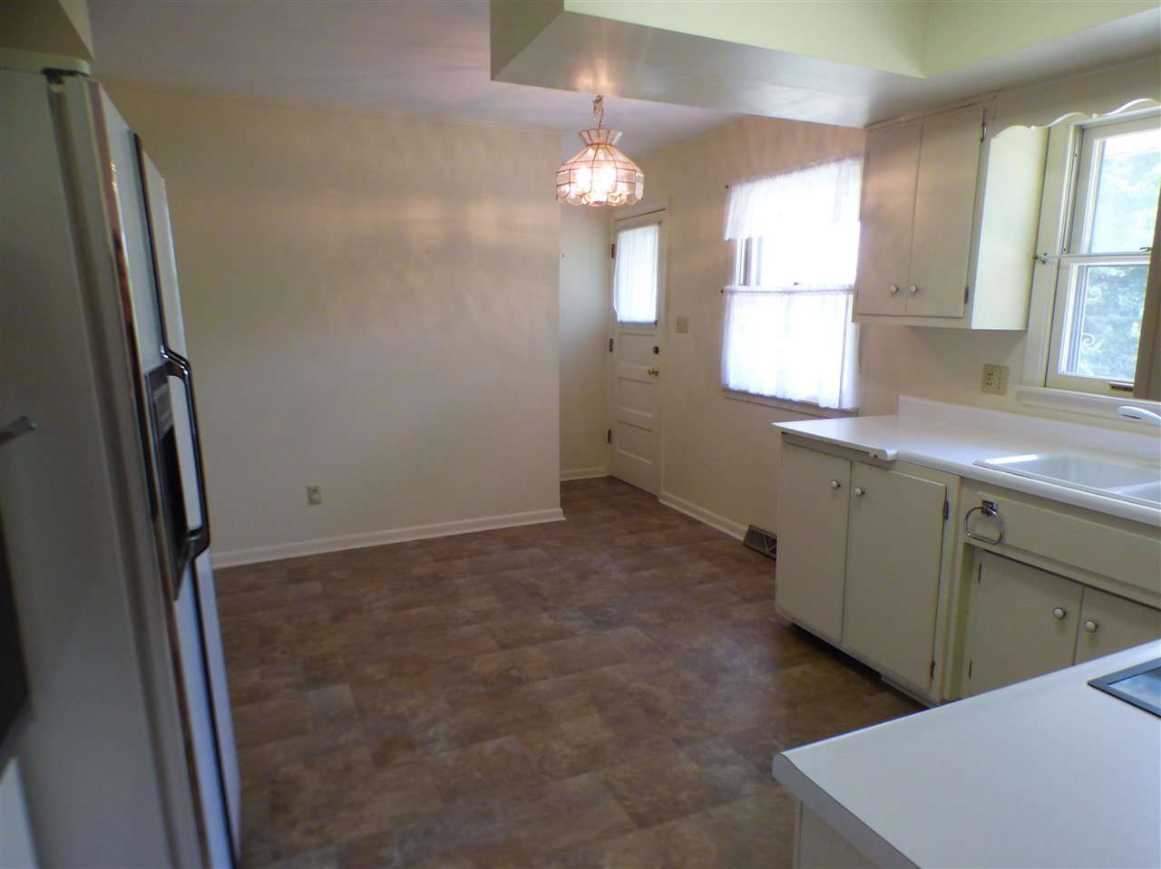 702 Brett Cabel Road Washington, IN 47501 - Photo 10 of 35 Gallery Image 10