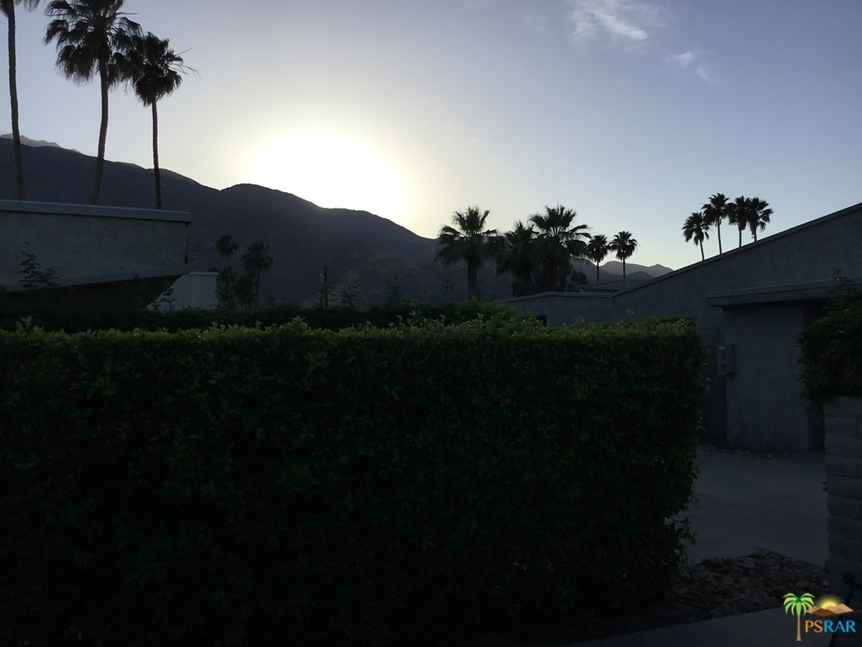 1111 East Ramon Road, Unit 8 Palm Springs, CA 92264 - Photo 33 of 36 a view of outdoor space and yard