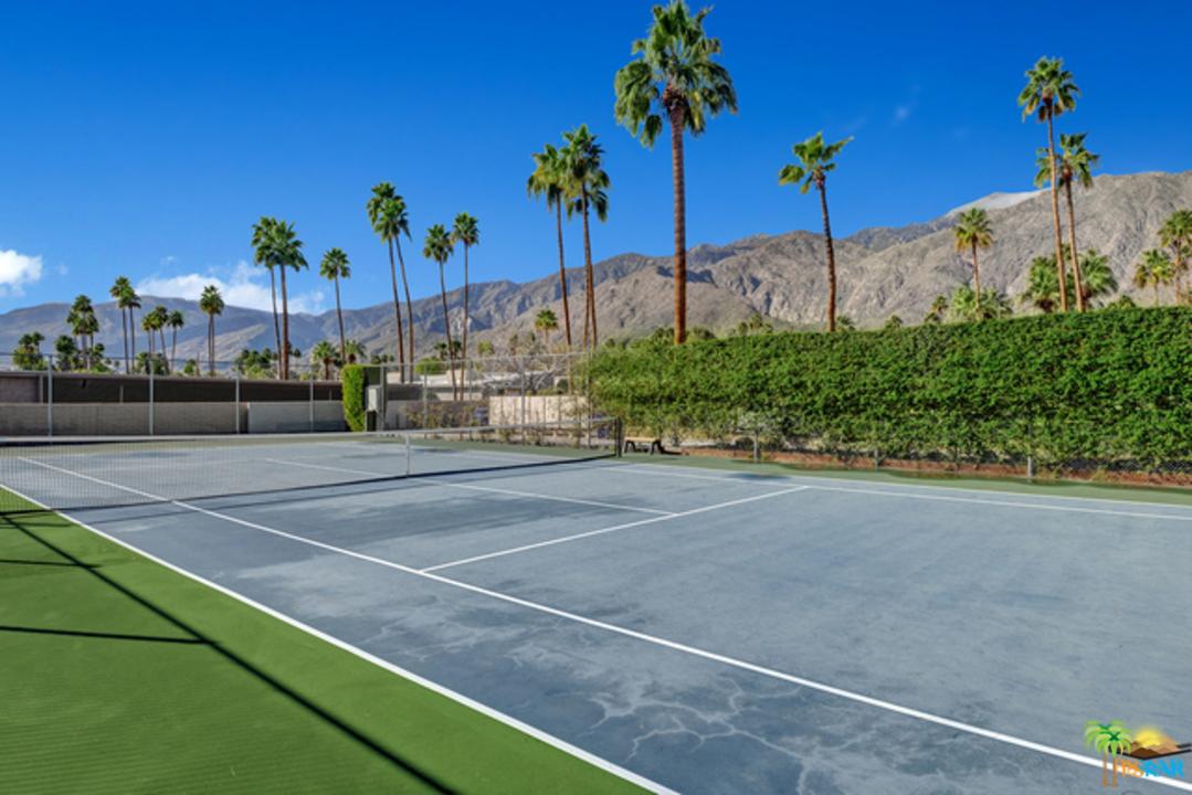 1111 East Ramon Road, Unit 8 Palm Springs, CA 92264 - Photo 35 of 36 a view of a garden