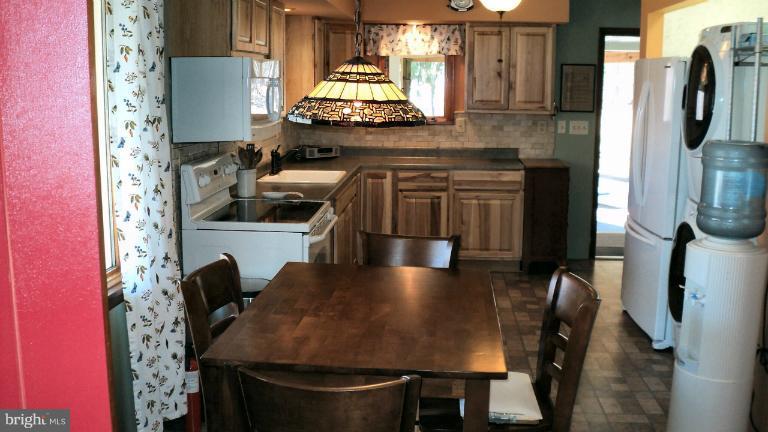 12108 Vale Summit Road Southwest Frostburg, MD 21532 - Photo 1 of 17 Kitchen