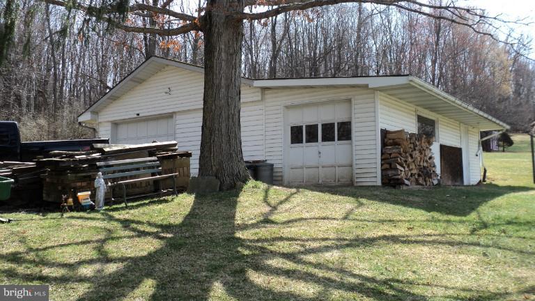 12108 Vale Summit Road Southwest Frostburg, MD 21532 - Photo 5 of 17 Exterior (General)