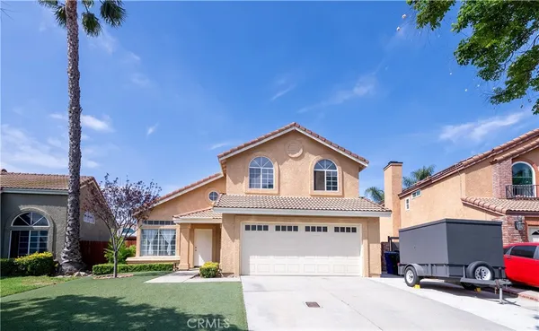 $665,000 | 13619 West Constitution Way, Fontana, CA 92336