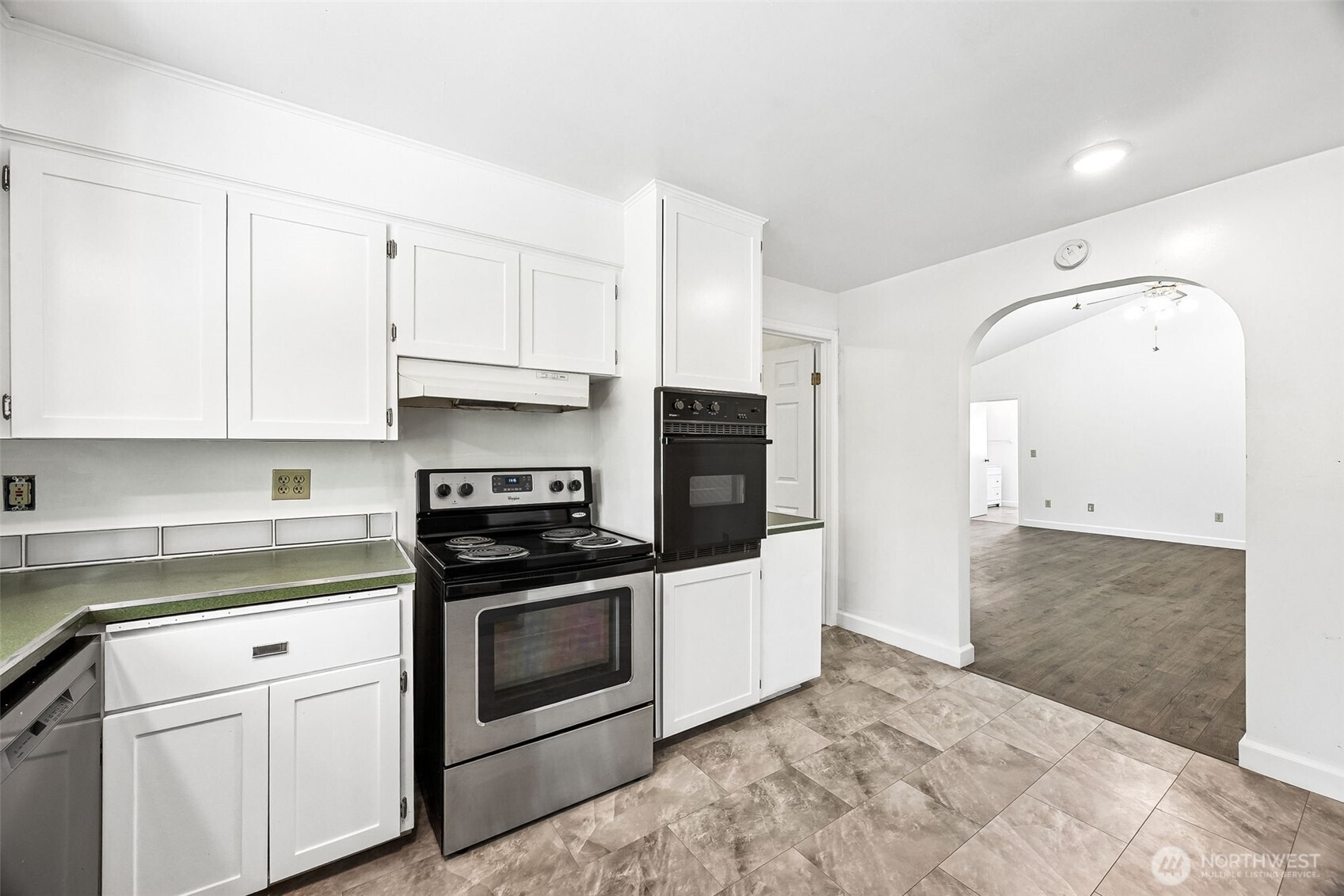 13710 Madrona Road Southwest Port Orchard, WA 98367 - Photo 13 of 40