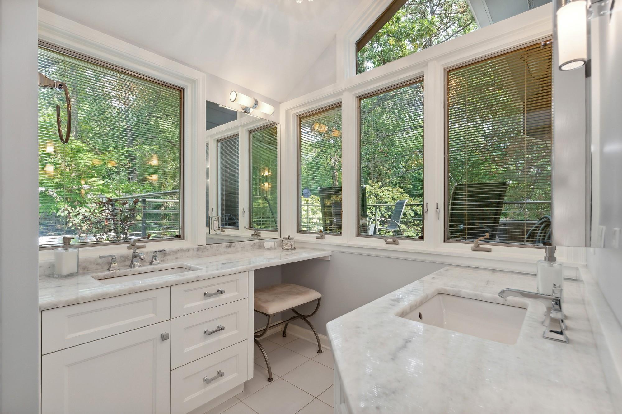4646 Sunset Ridge Golden Valley, MN 55416 - Photo 20 of 22 Gallery Image 20