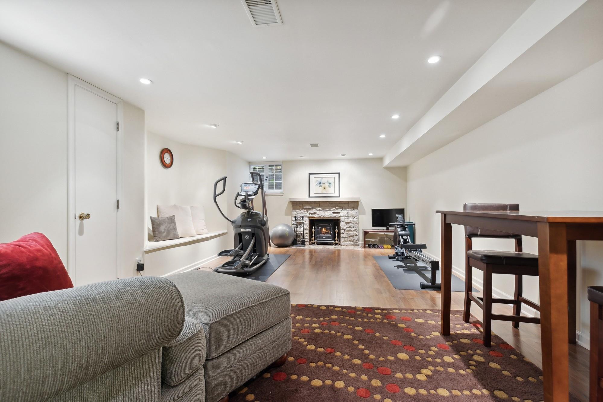 4646 Sunset Ridge Golden Valley, MN 55416 - Photo 21 of 22 Gallery Image 21