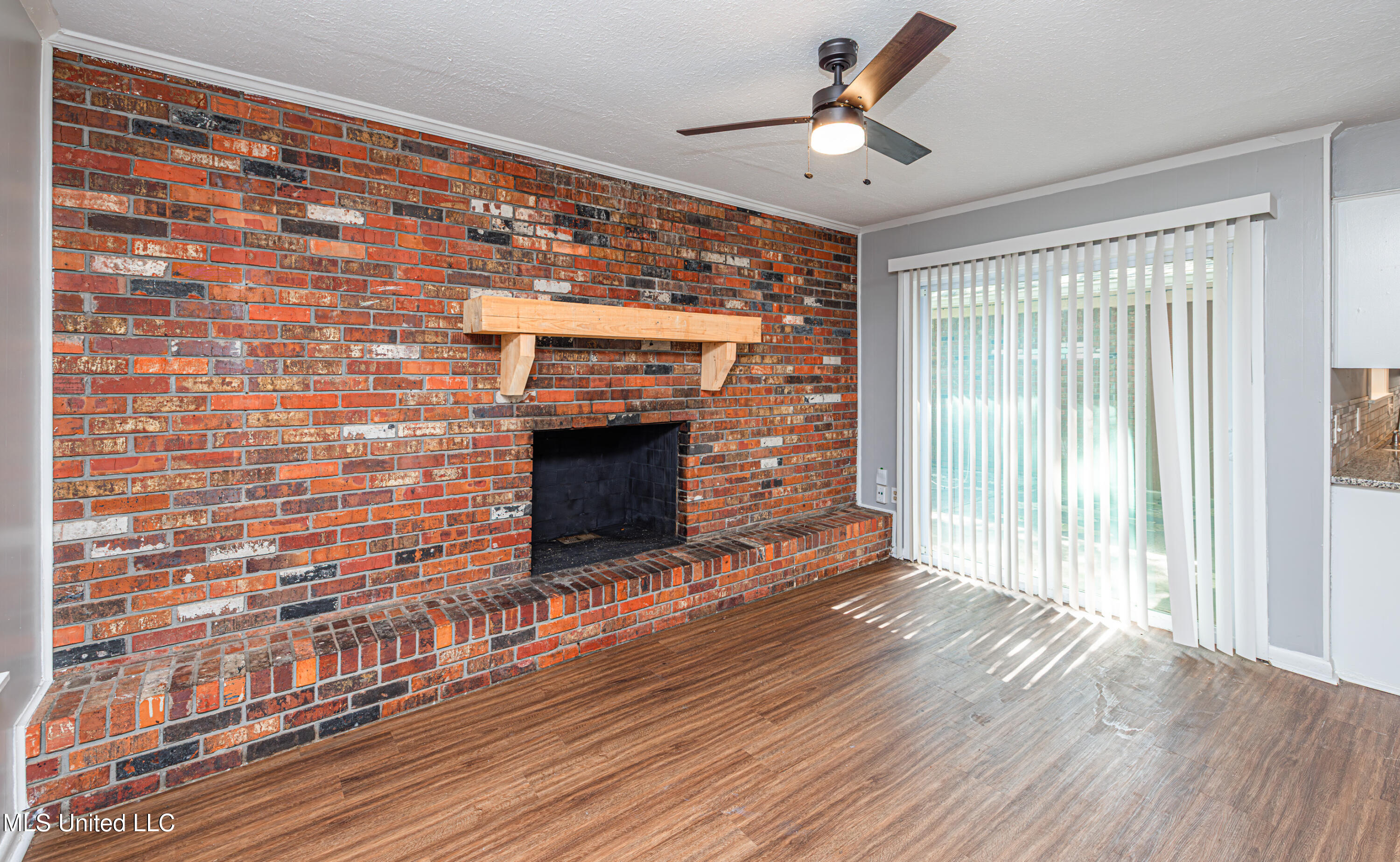 809 Normandy Drive Clinton, MS 39056 - Photo 13 of 38 1R4A1606