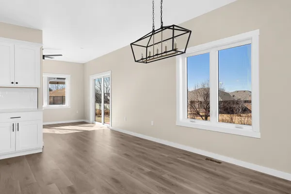 $519,900 | 827 Clark Lane, Holmen, WI 54636