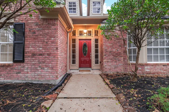 $2,500 | 3806 Deer Falls Court, Houston, TX 77345