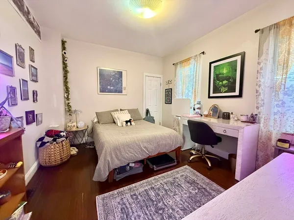 $3,900 | 6 Rice Street, Unit 1, Brookline, MA 02445