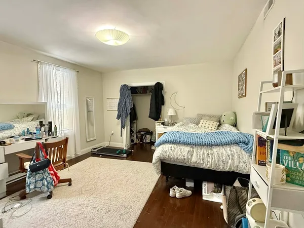 $3,900 | 6 Rice Street, Unit 1, Brookline, MA 02445