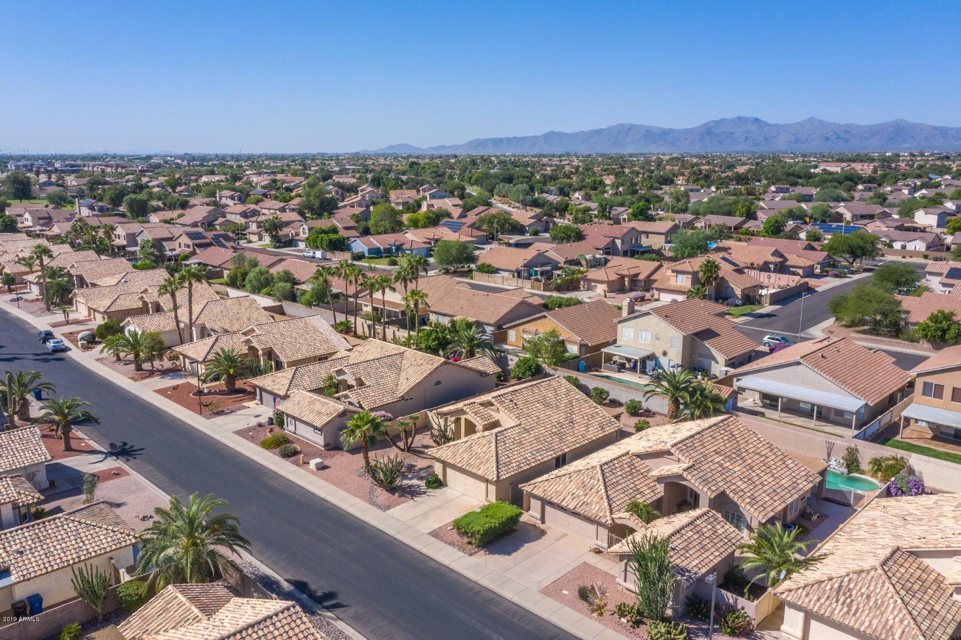 17656 North Raindance Road Surprise, AZ 85374 - Photo 33 of 36 0035-Raindance Drone Photos (12)