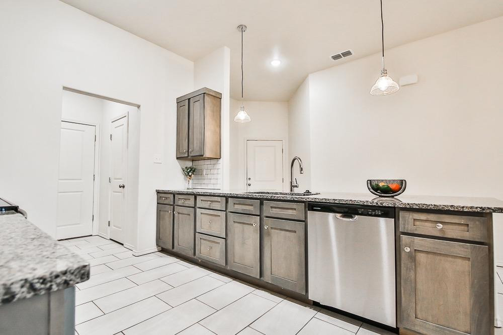 5834 Virginia Avenue Lubbock, TX 79407 - Photo 11 of 32 Photo 11