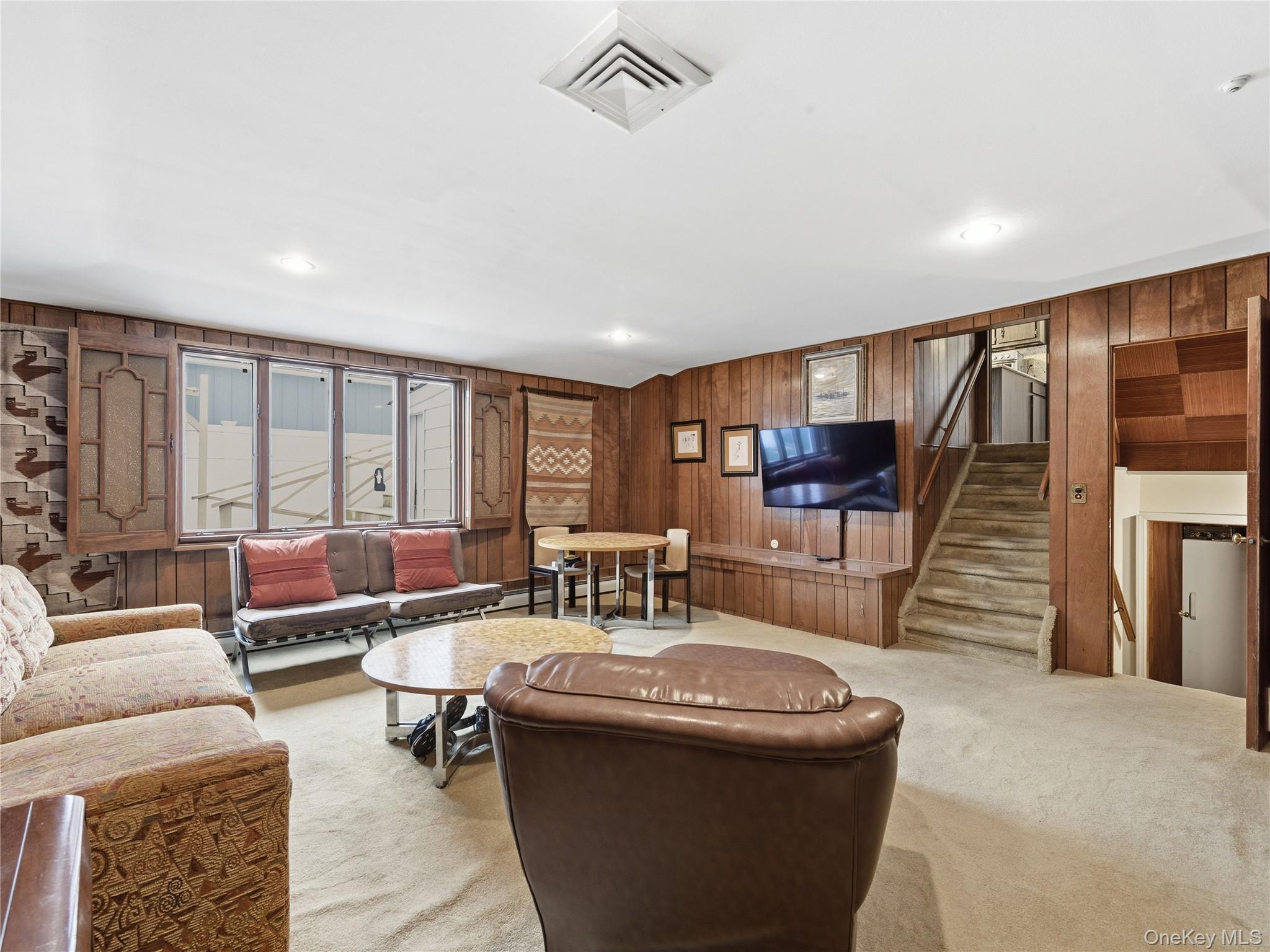 70 Polo Road Massapequa, NY 11758 - Photo 25 of 39