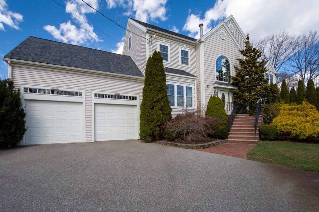 42 Star Road Newton, MA 02465 - Photo 2 of 35