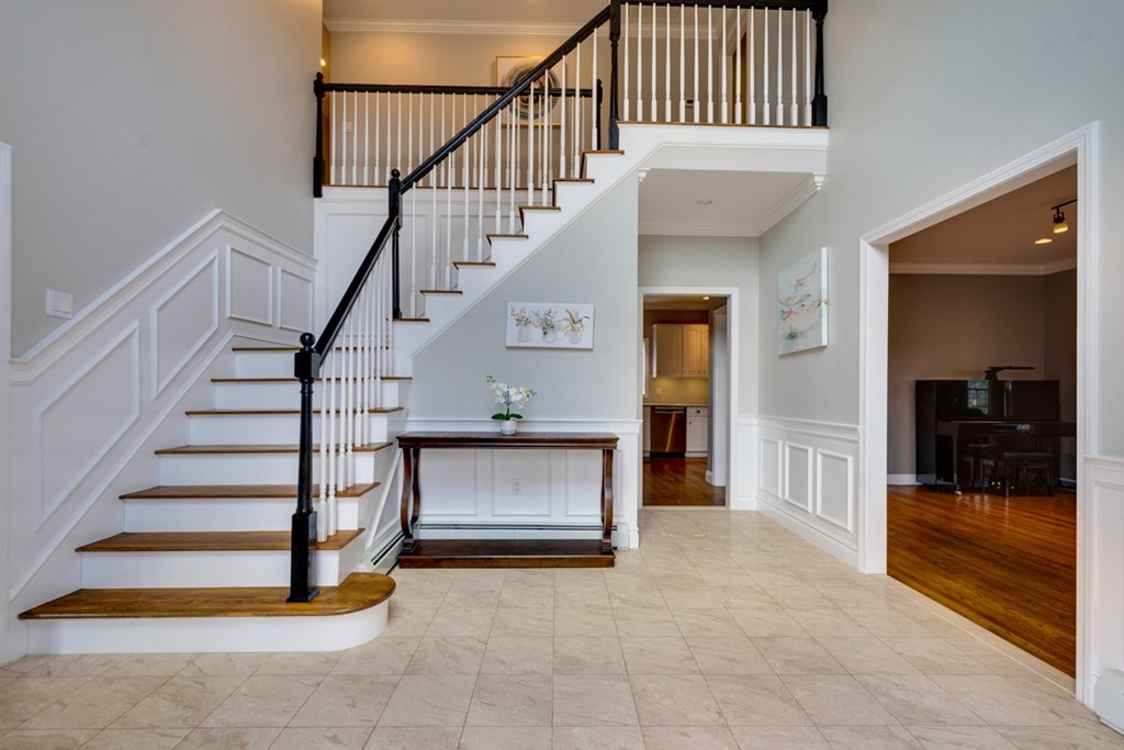42 Star Road Newton, MA 02465 - Photo 3 of 35