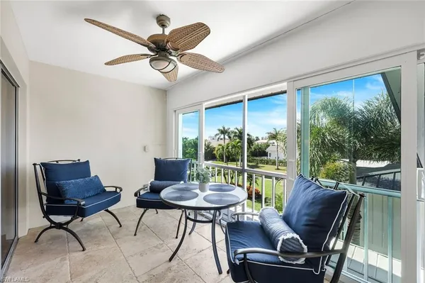 a view of a livingroom with furniture