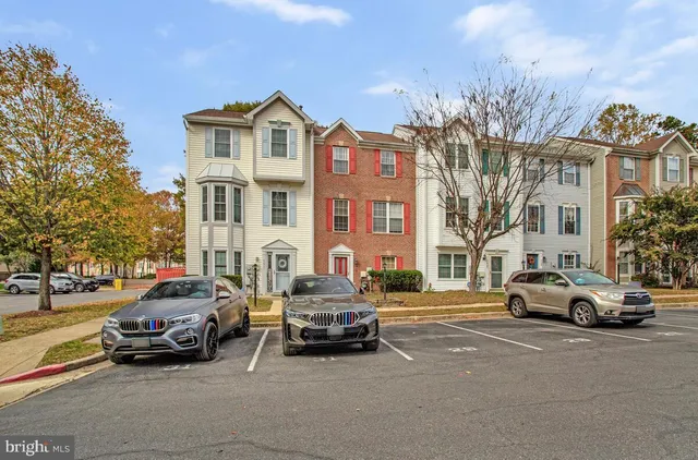 $415,000 | 7929 Canter Court, Severn, MD 21144