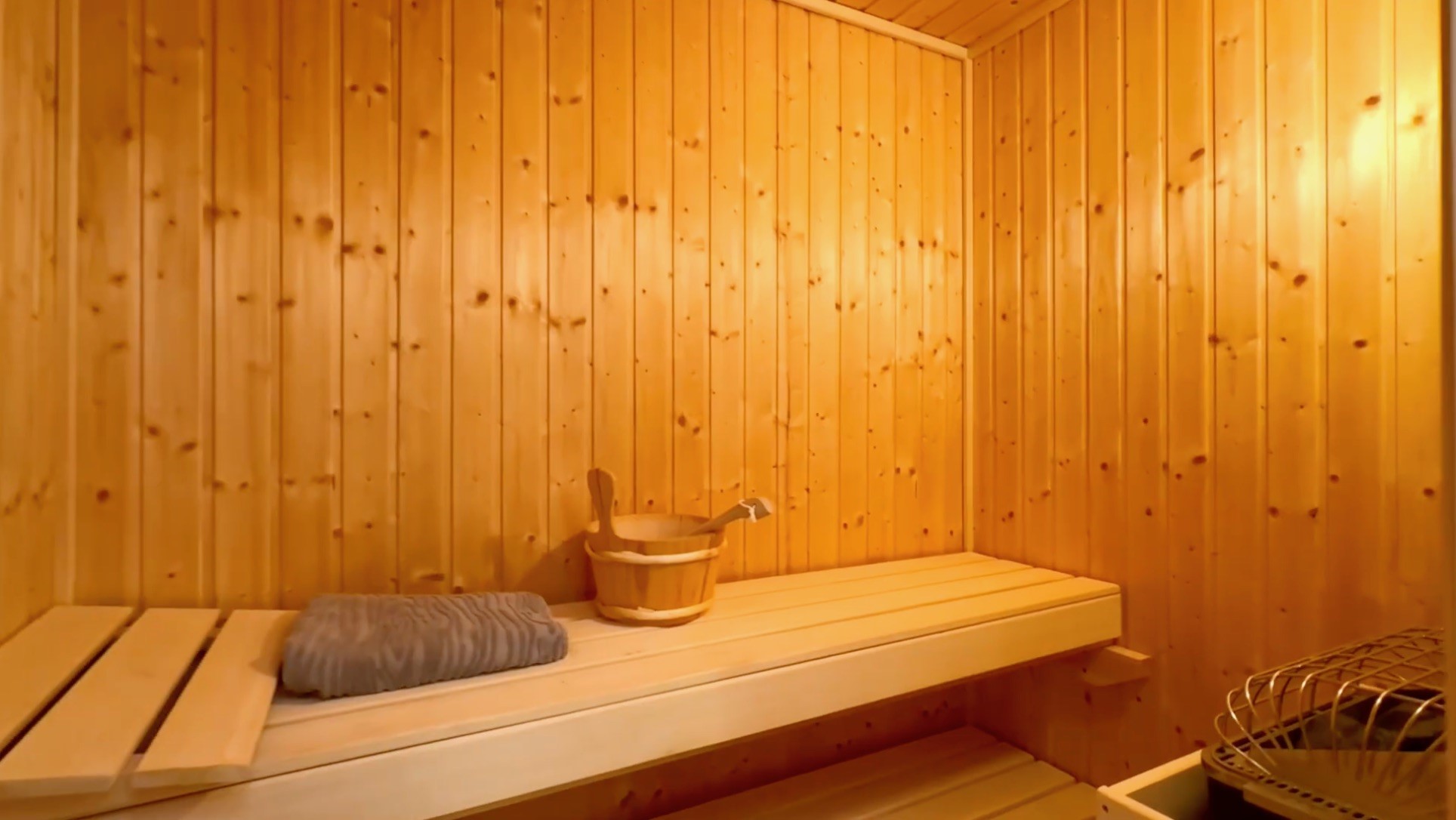 148 Barranca Road Santa Fe, NM 87501 - Photo 44 of 86 Built in Sauna