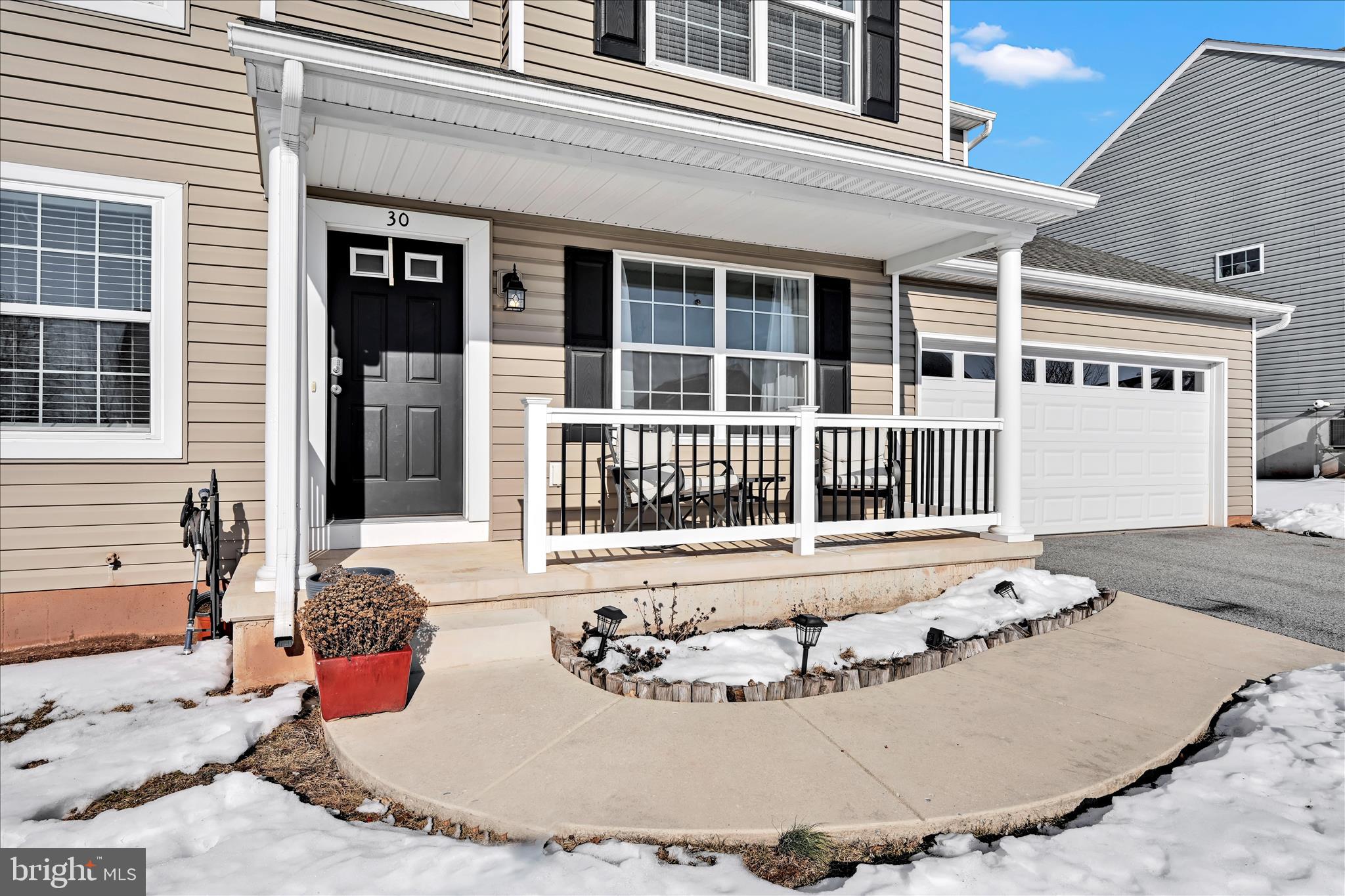 30 Jennifer Road York, PA 17404 - Photo 7 of 41 Entrance